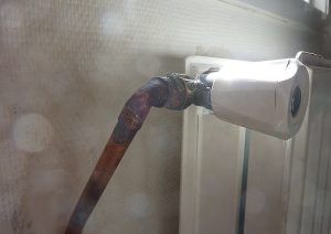 Le tube de l'alimentation du radiateur a été refait en direct.